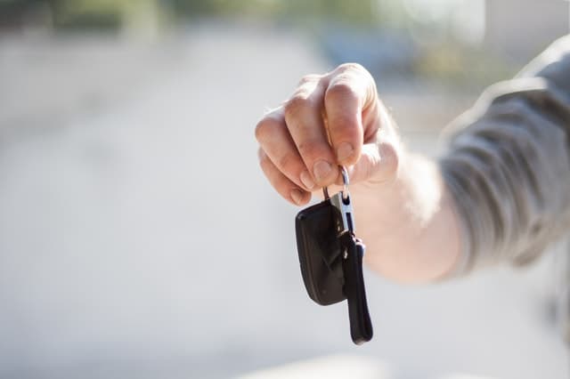 Save Money on Car Rentals 