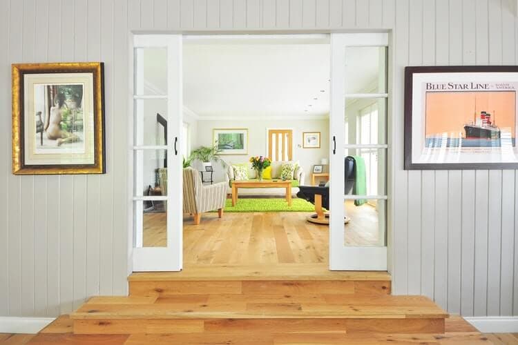 10 Organizational Hacks for a Cluttered Home 