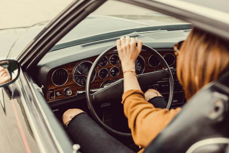 5 Car Companies that Offer Epic Discounts for Grads 