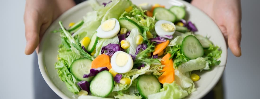 6 Ways to Eat Healthy for Less