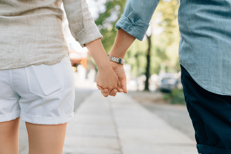 10 Date Ideas that Won't Cost You a Dime 