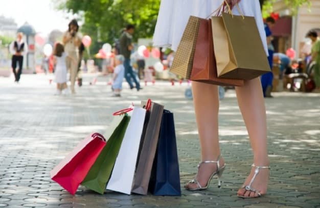 15 Secrets For Saving During the Holidays