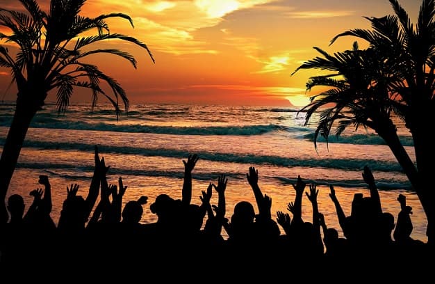 The Ultimate Guide: Spring Break Travel Deals