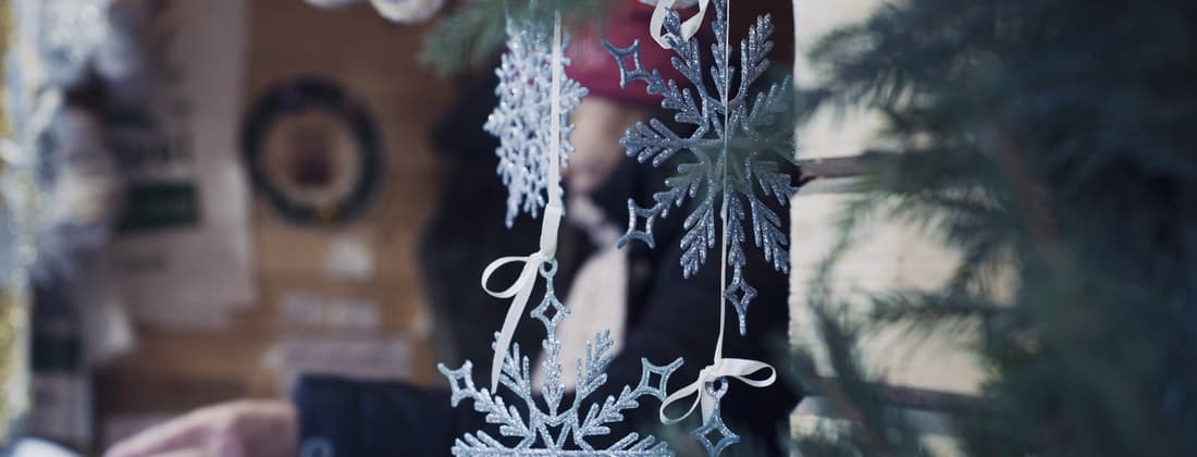 Holiday Shopping List Made Easy With Overstock