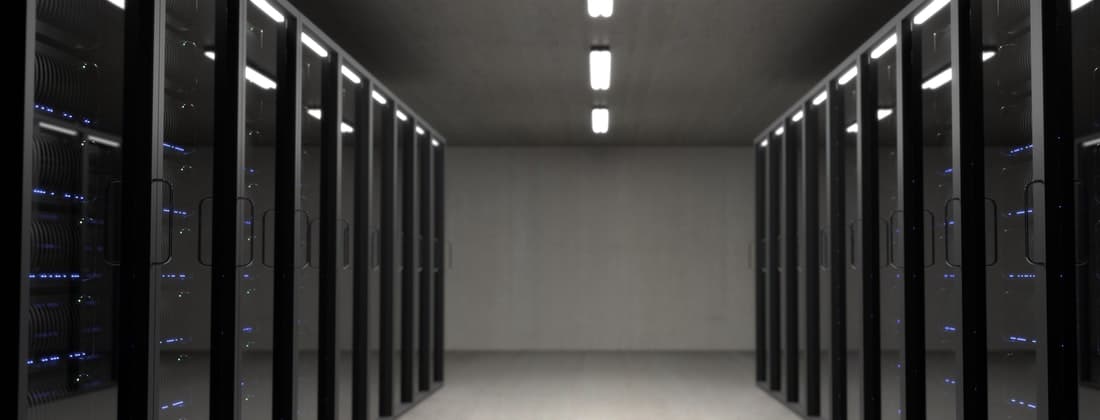 To Bundle or Not to Bundle? When Bundling Online Services is Worth it