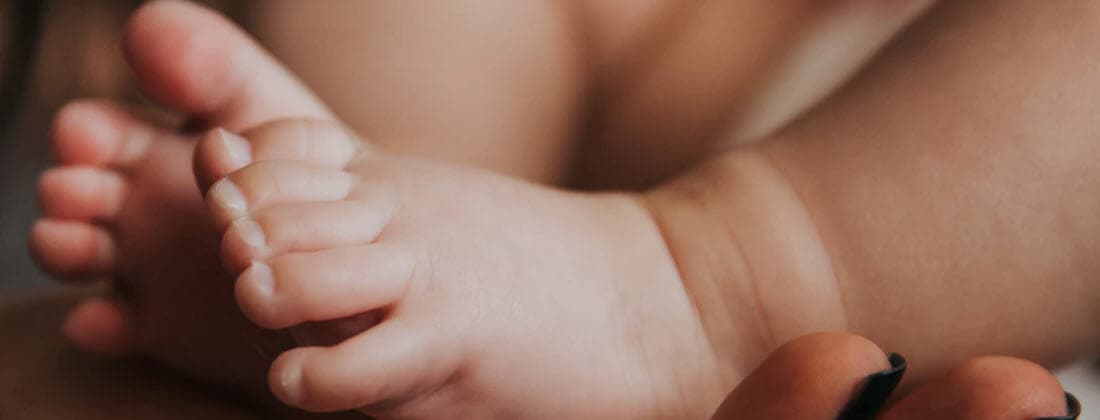 5 Helpful Breastfeeding Products for the First Time Mom