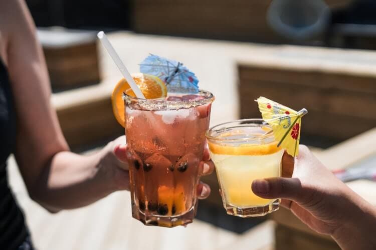 The Ultimate Secret to Throwing a Successful Summer Party