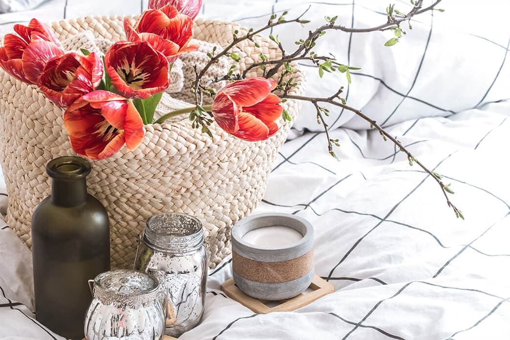 Artificial Flowers & Plants